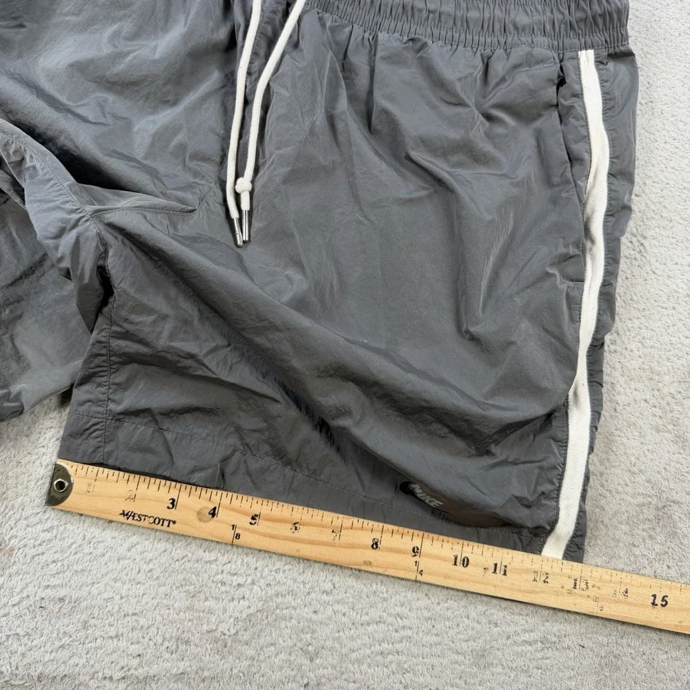 Nike Shorts Mens Large Grey Sportswear Style Essentials Woven Track Drawstring
